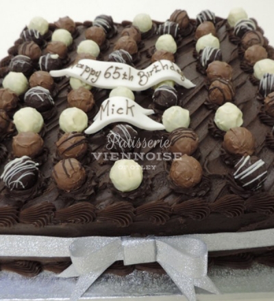 Chocolate Celebration: Image 5 (Square G2)